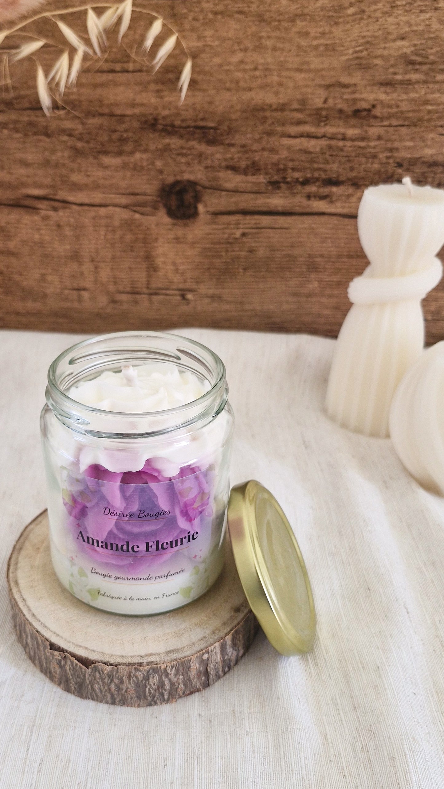 Bougie parfumée Amande Fleurie – Bougie gourmande artisanale